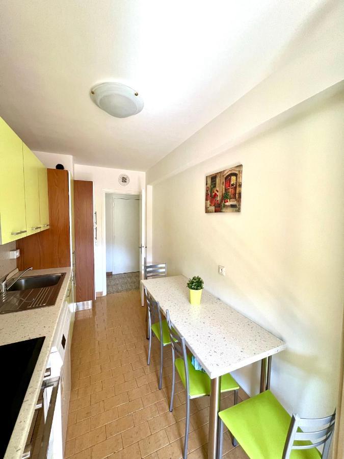 Casa Vacanze Lavanda Menton Bagian luar foto