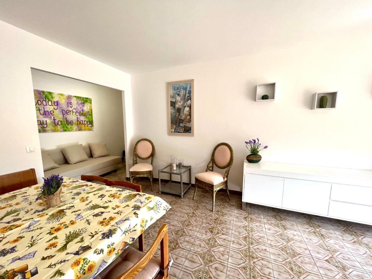 Casa Vacanze Lavanda Menton Bagian luar foto