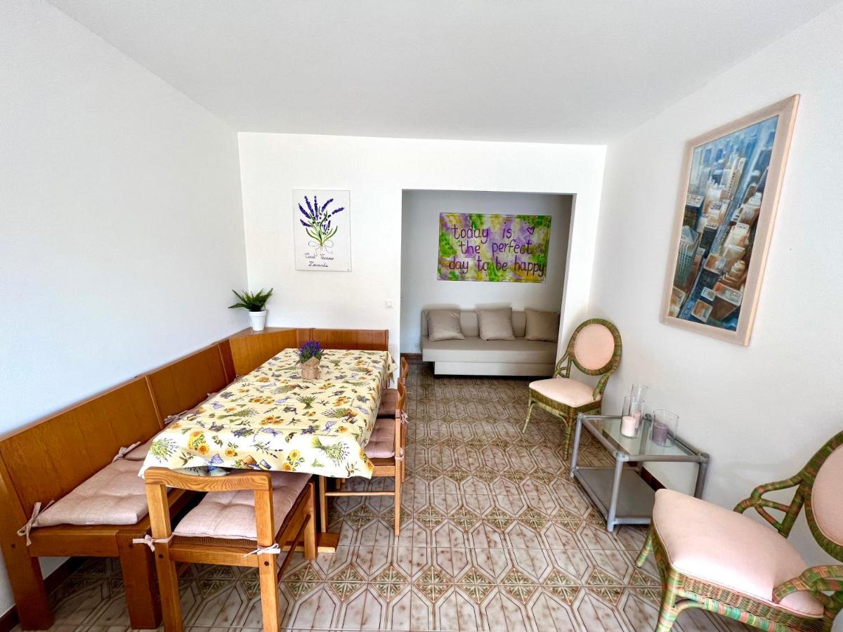 Casa Vacanze Lavanda Menton Bagian luar foto